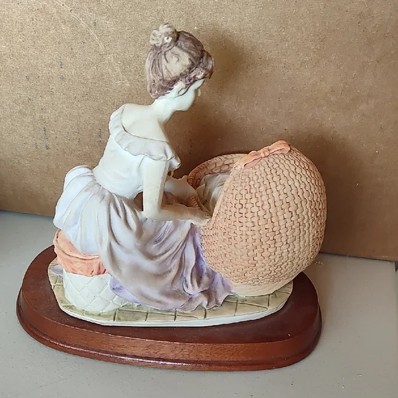 The Micena Collection Elegant Mother and Child Figurine - Cream and Purple